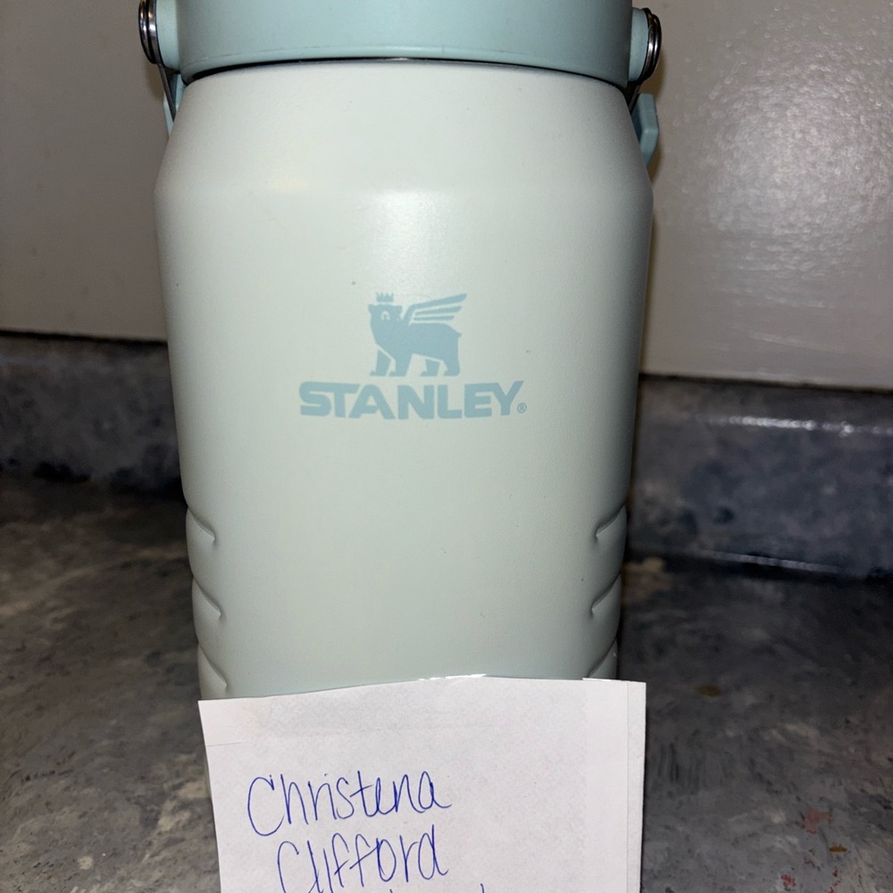 Stanley 64oz